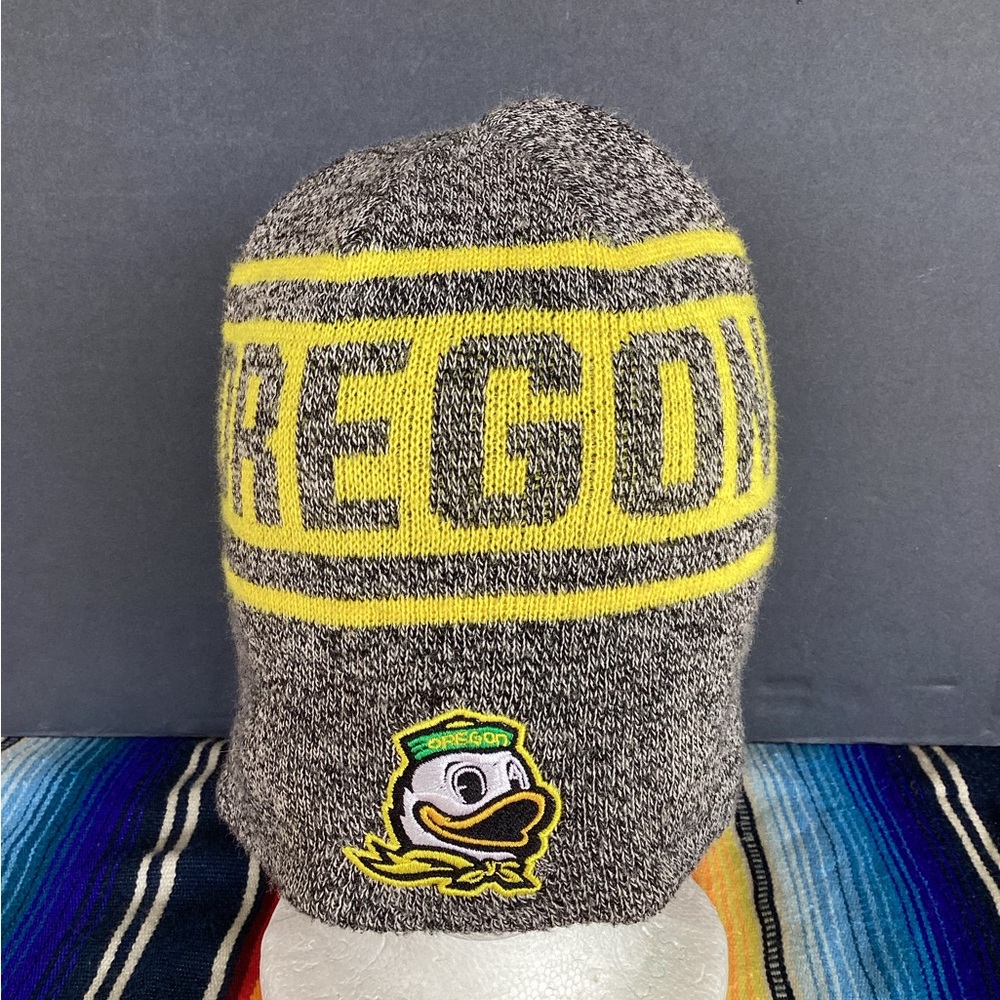 Captivating Headwear Oregon ducks Beanie Hat